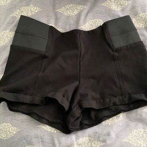Club shorts/ black short shorts